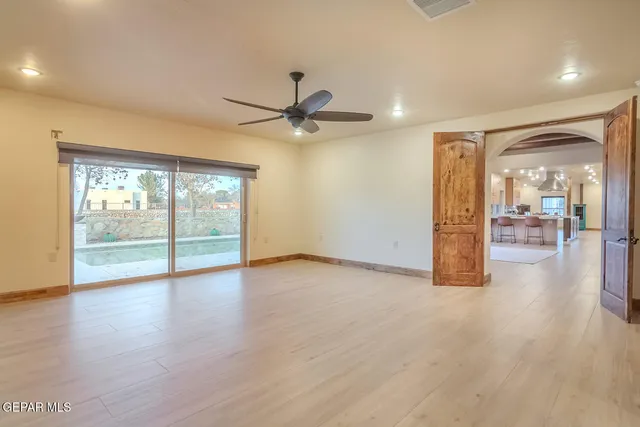 $1,399,000 | 6 Cielo Del Este, Anthony, NM 88021