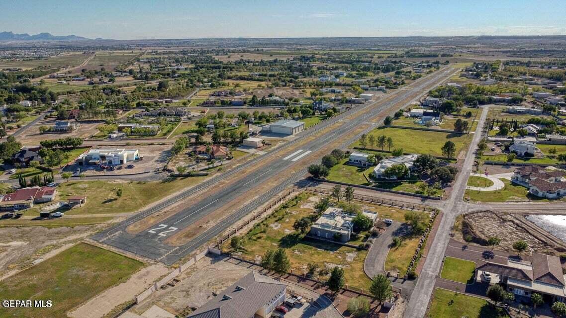 6 Cielo Del Este Anthony, NM 88021 - Photo 77 of 81 runway 6