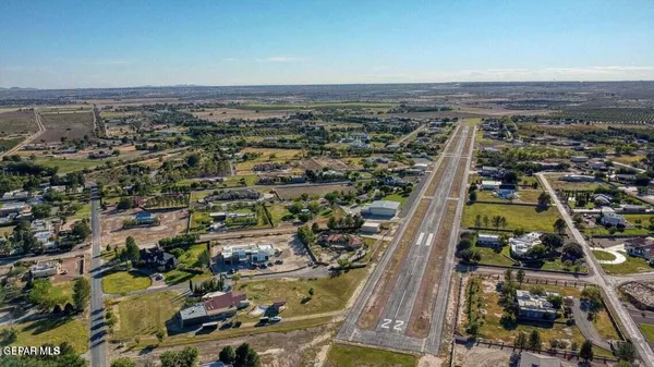 $1,290,000 | 6 Cielo Del Este, Anthony, NM 88021
