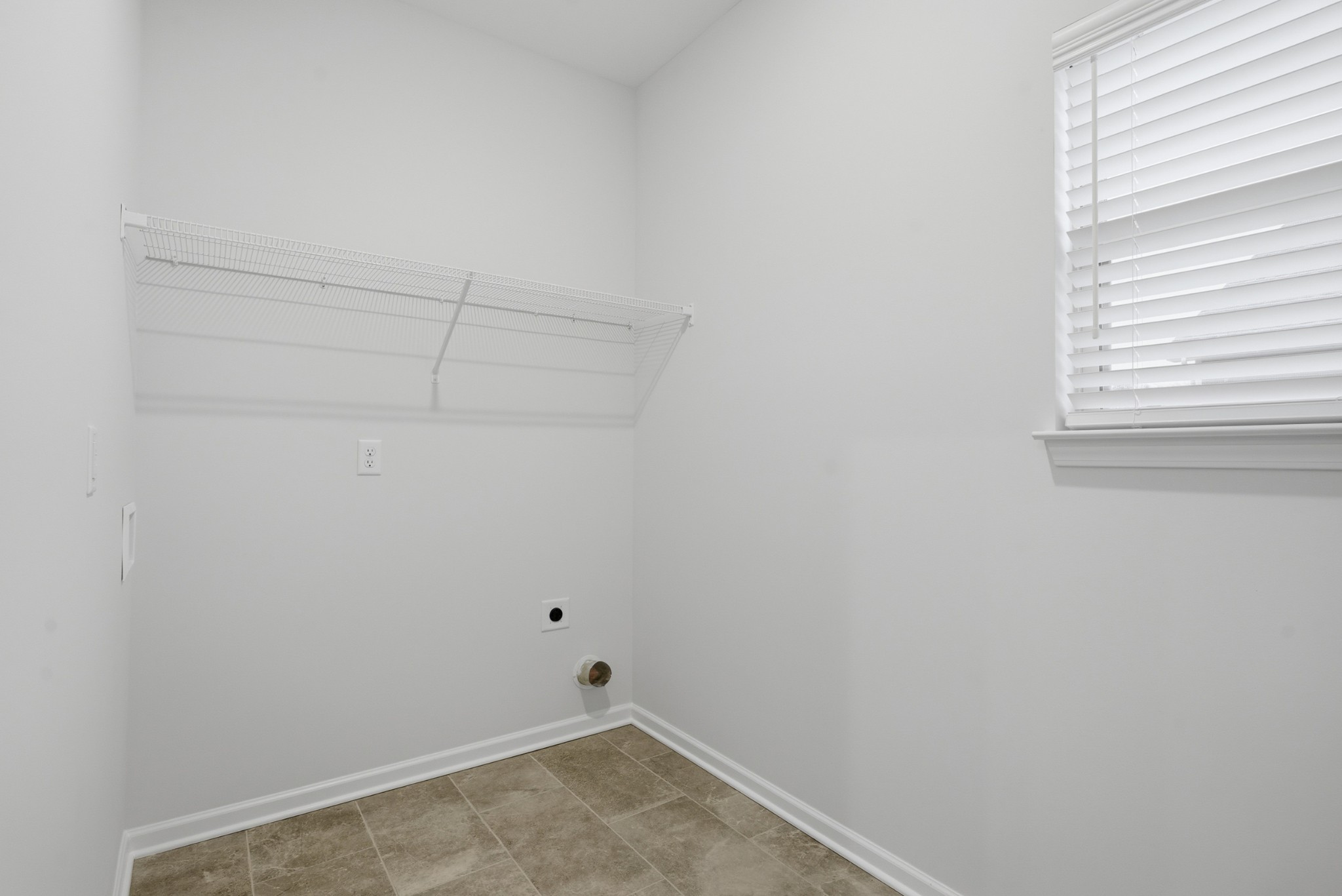 4015 Colleton Lane Murfreesboro, TN 37153 - Photo 13 of 34 a view of a small space with a window