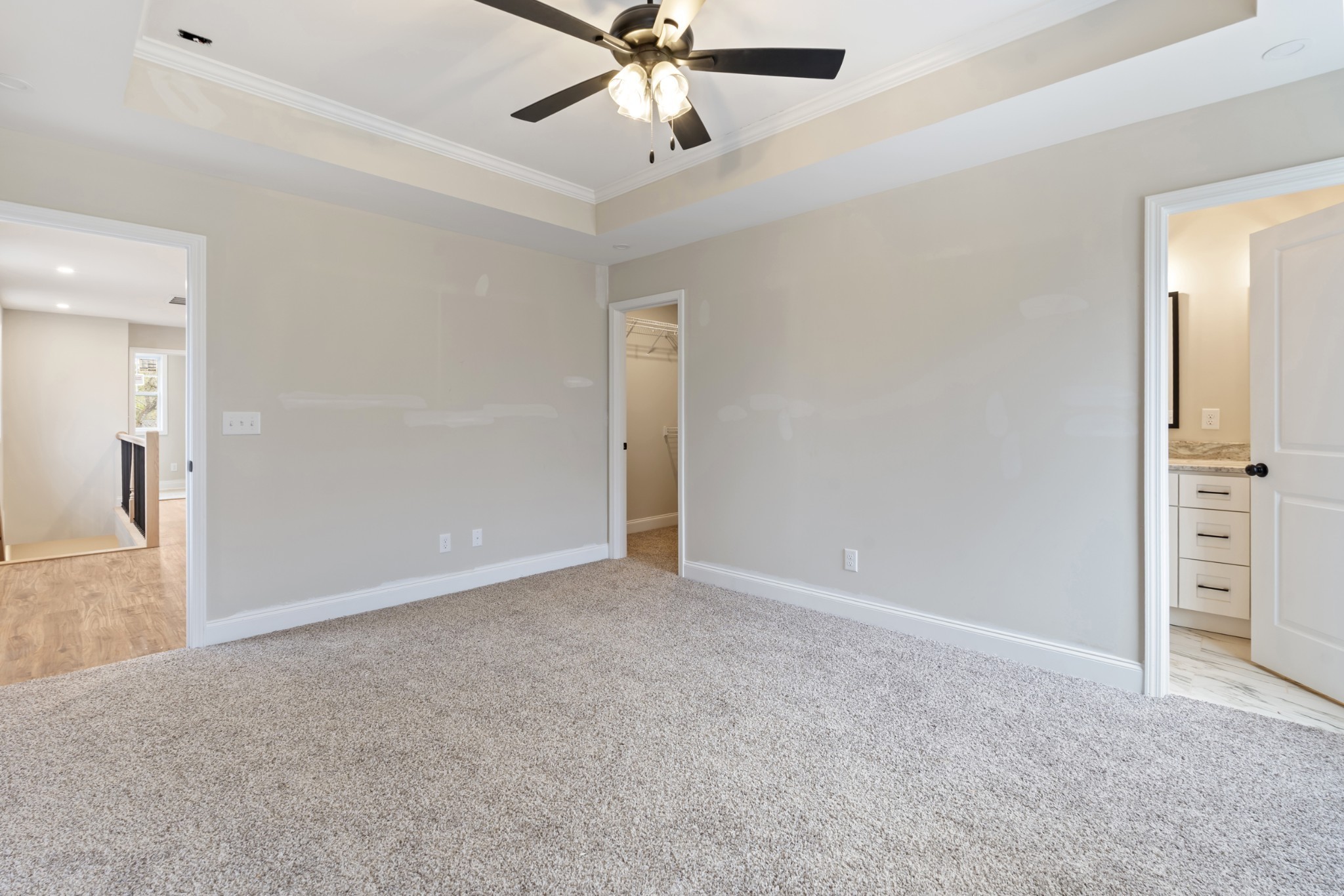 83 Charlotte Road Clarksville, TN 37040 - Photo 13 of 24 an empty room with closet and windows