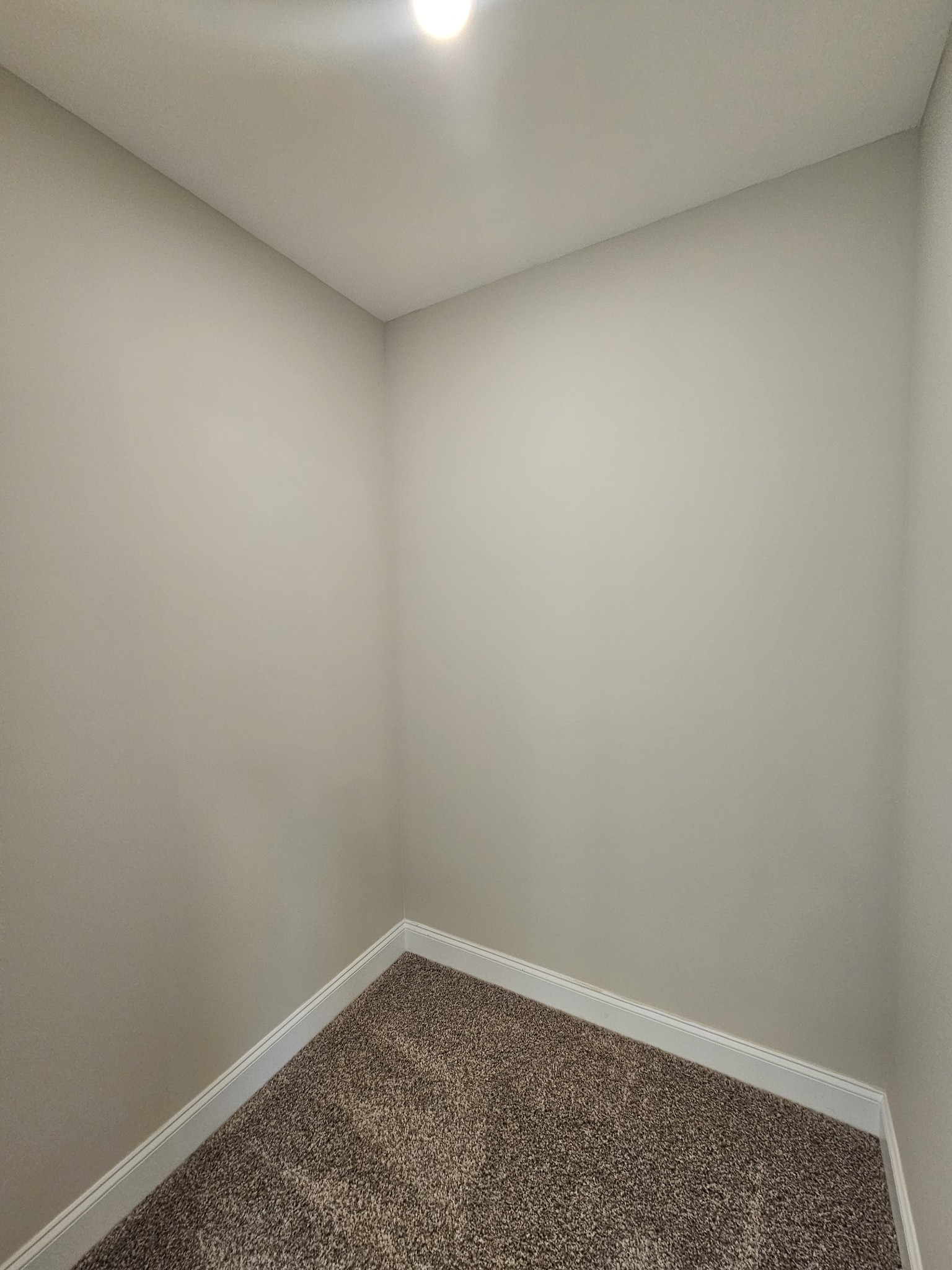 83 Charlotte Road Clarksville, TN 37040 - Photo 14 of 24 a view of an empty room