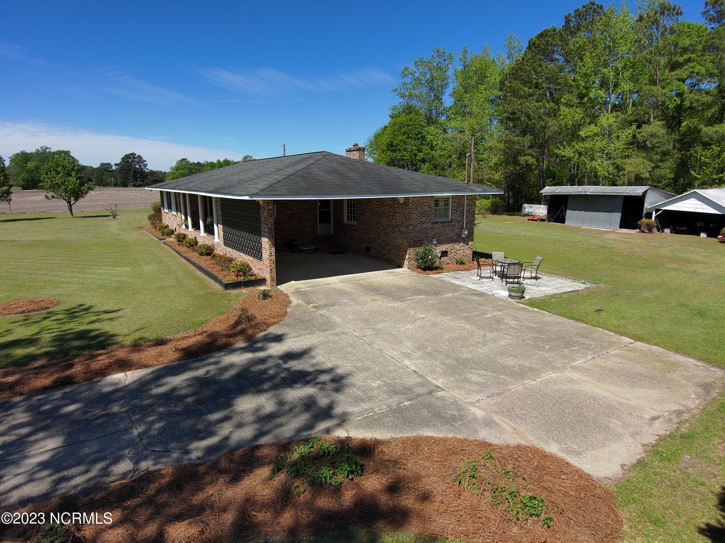516 Jenkins Road Fairmont, NC 28340 - Photo 41 of 44 Driveway to Carport