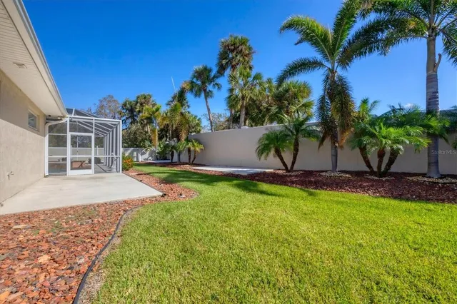 $999,990 | 192 Grand Oak Circle, Venice, FL 34292