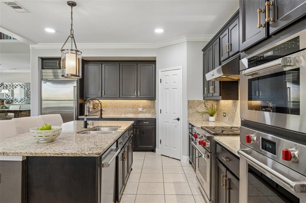 813 Allbright Road Celina, TX 75009 - Photo 13 of 39 Gallery Image 13