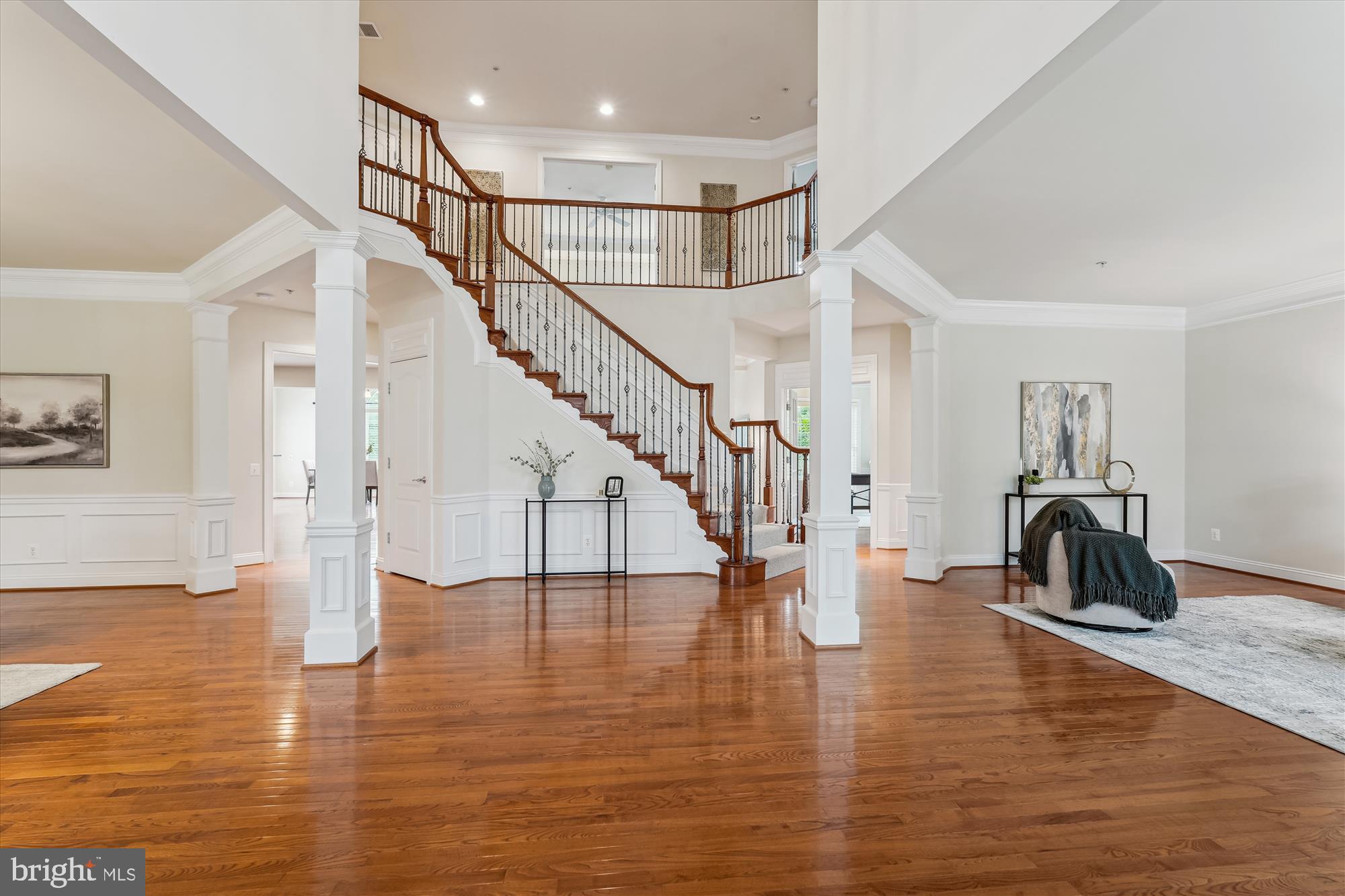 4806 Fair Hill Road Olney, MD 20832 - Photo 7 of 77 Grand 2-Story Foyer w/ elegant columns