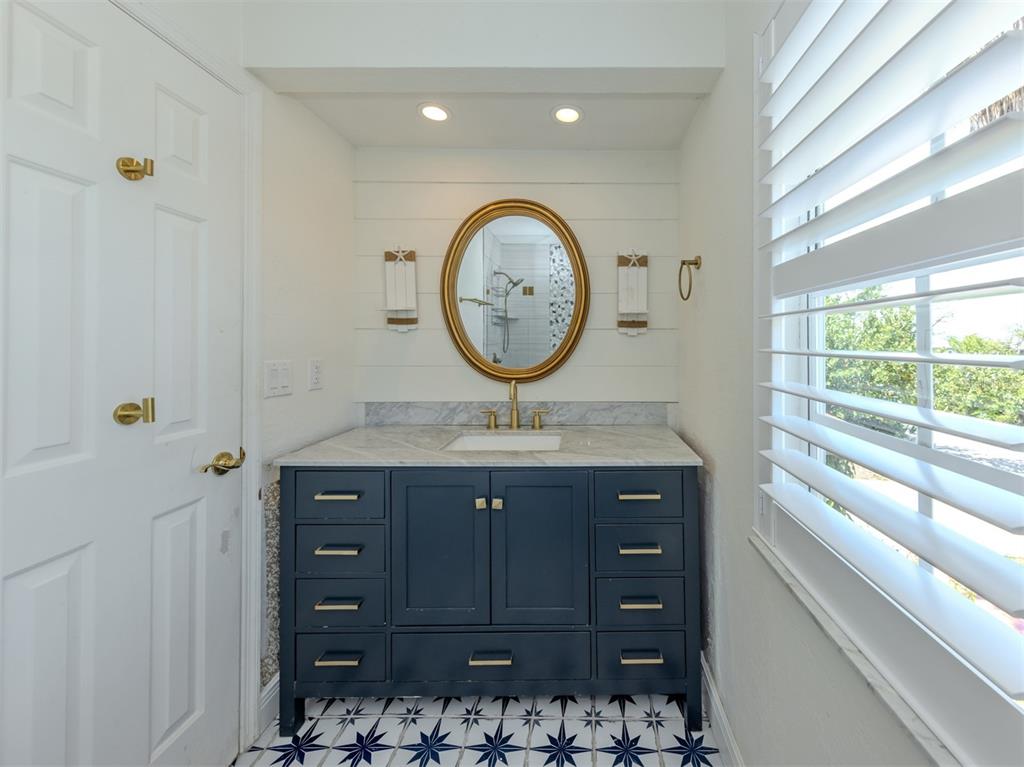 1533 Fundy Road Venice, FL 34293 - Photo 13 of 48