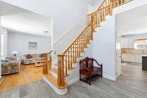 $1,850,000 | 133 Malloy Drive, East Quogue, NY 11942