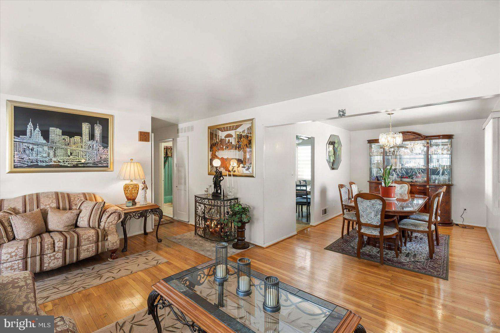 9063 Meadow Heights Road Randallstown, MD 21133 - Photo 5 of 39