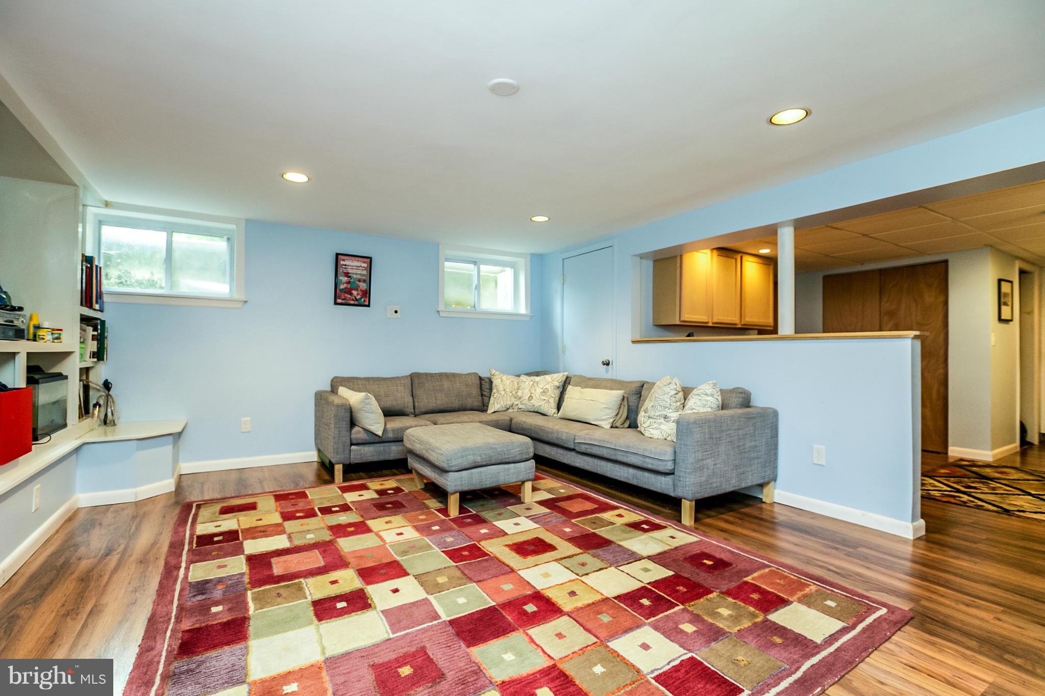 6403 Blenheim Road Baltimore, MD 21212 - Photo 25 of 30 Family Room