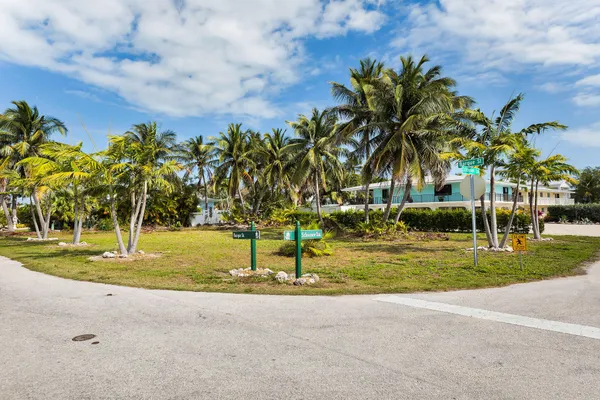 $399,000 | 223 Schooner Lane, Marathon, FL 33050