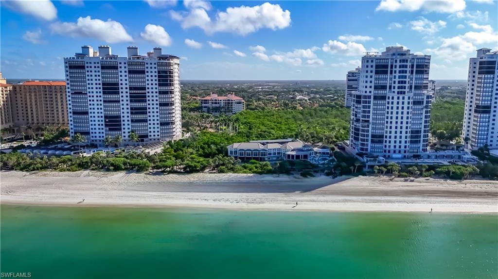 8169 Via Vecchia Naples, FL 34108 - Photo 21 of 33 a view of a city