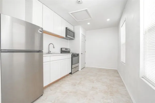 $1,299,000 | 6031 Stanton Avenue, Buena Park, CA 90621