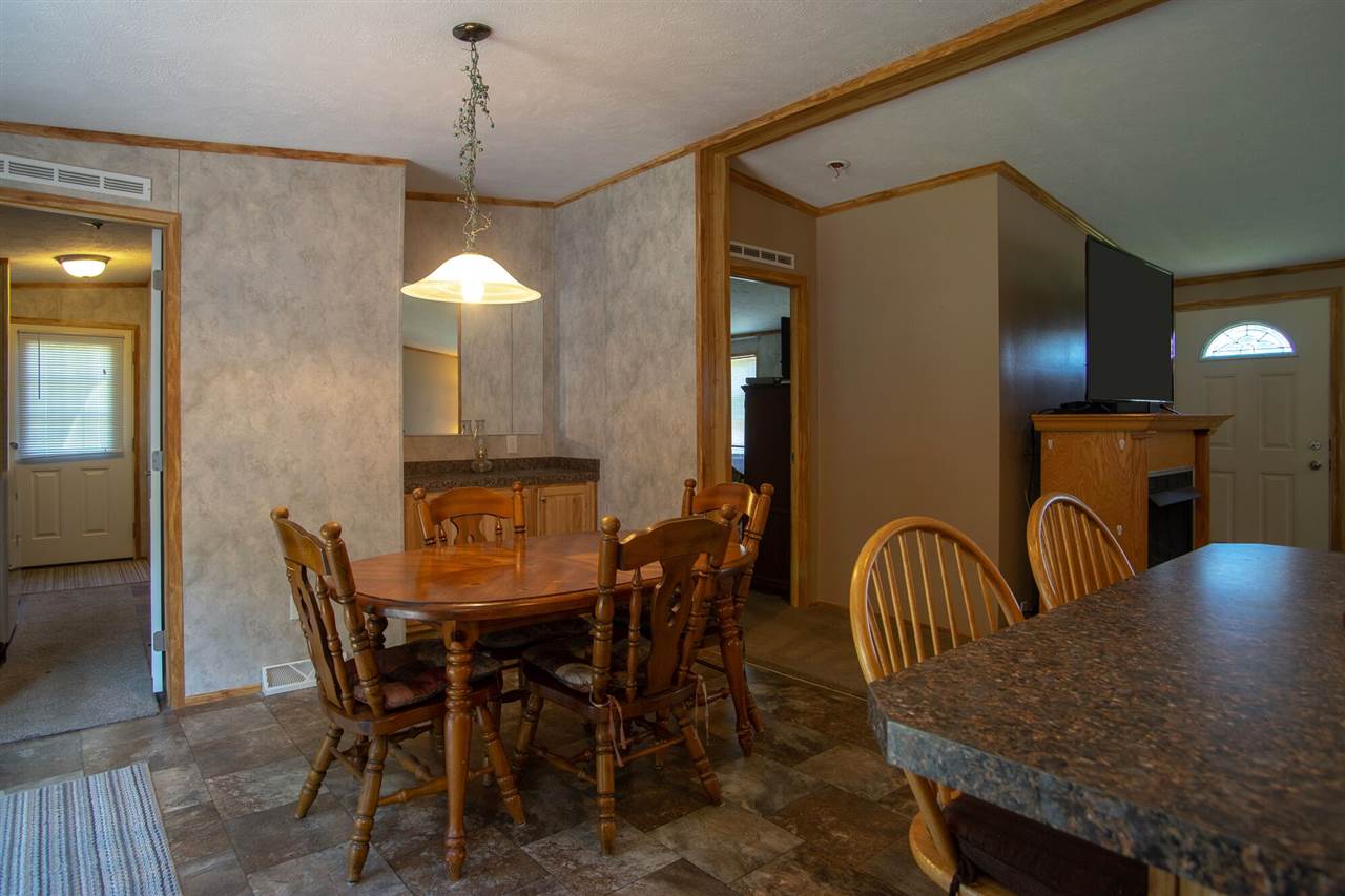 195 Huckle Hill Road Vernon, VT 05354 - Photo 4 of 11 Gallery Image 4