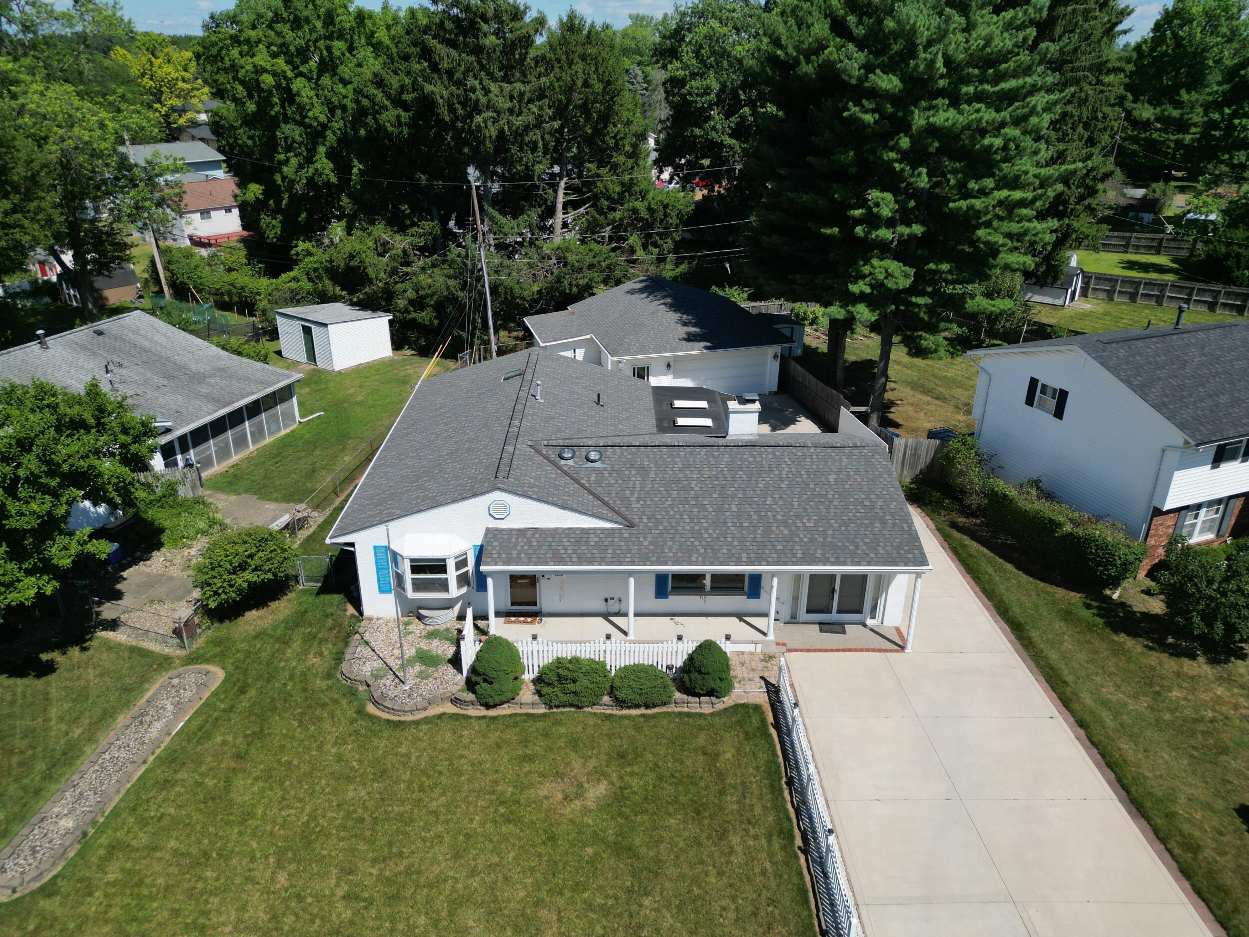 5820 Riverton Road Columbus, OH 43232 - Photo 48 of 53 48_dji_0450
