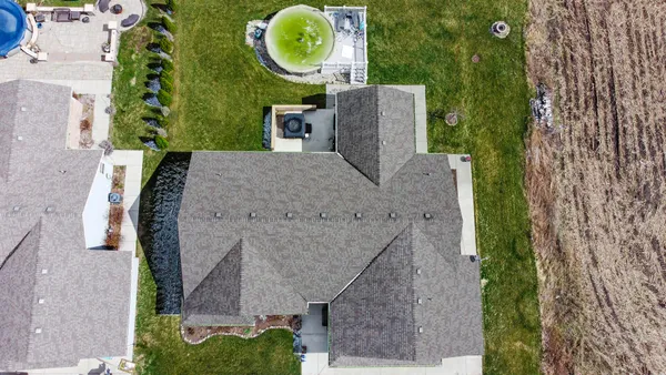 $410,000 | 1913 Holly Street Southeast, De Motte, IN 46310