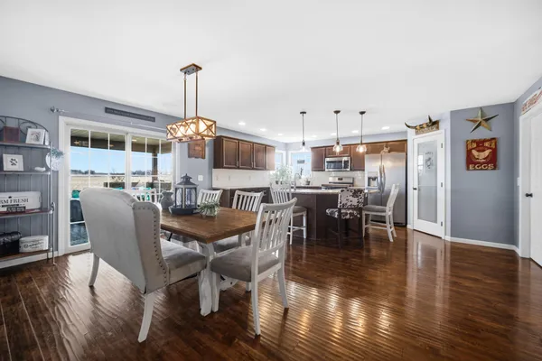 $410,000 | 1913 Holly Street Southeast, De Motte, IN 46310