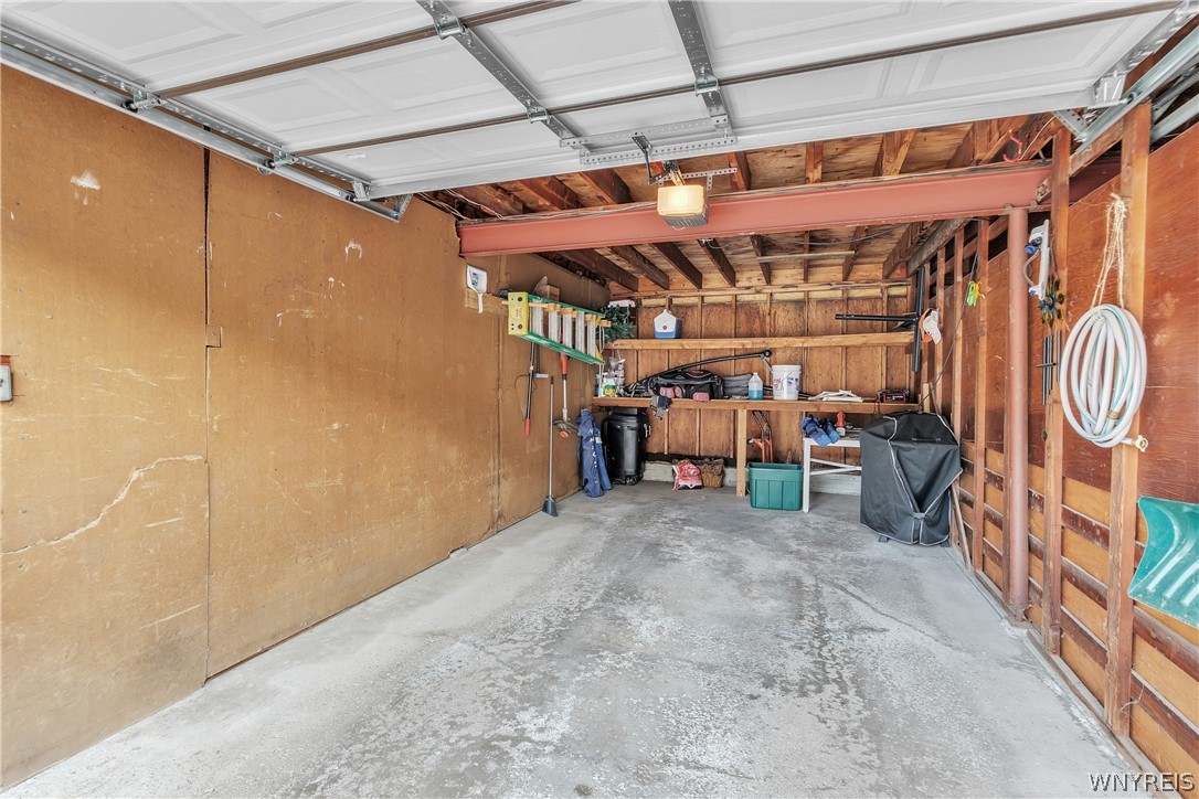 631 Skinnersville Road, Unit F Amherst, NY 14228 - Photo 8 of 36