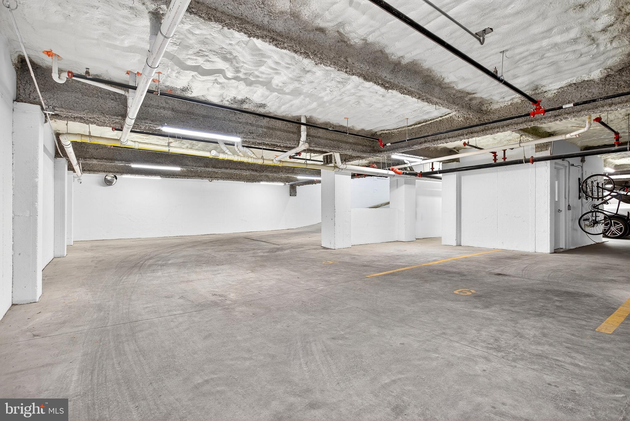 300 Christian Street, Unit 211 Philadelphia, PA 19147 - Photo 27 of 30 a view of garage