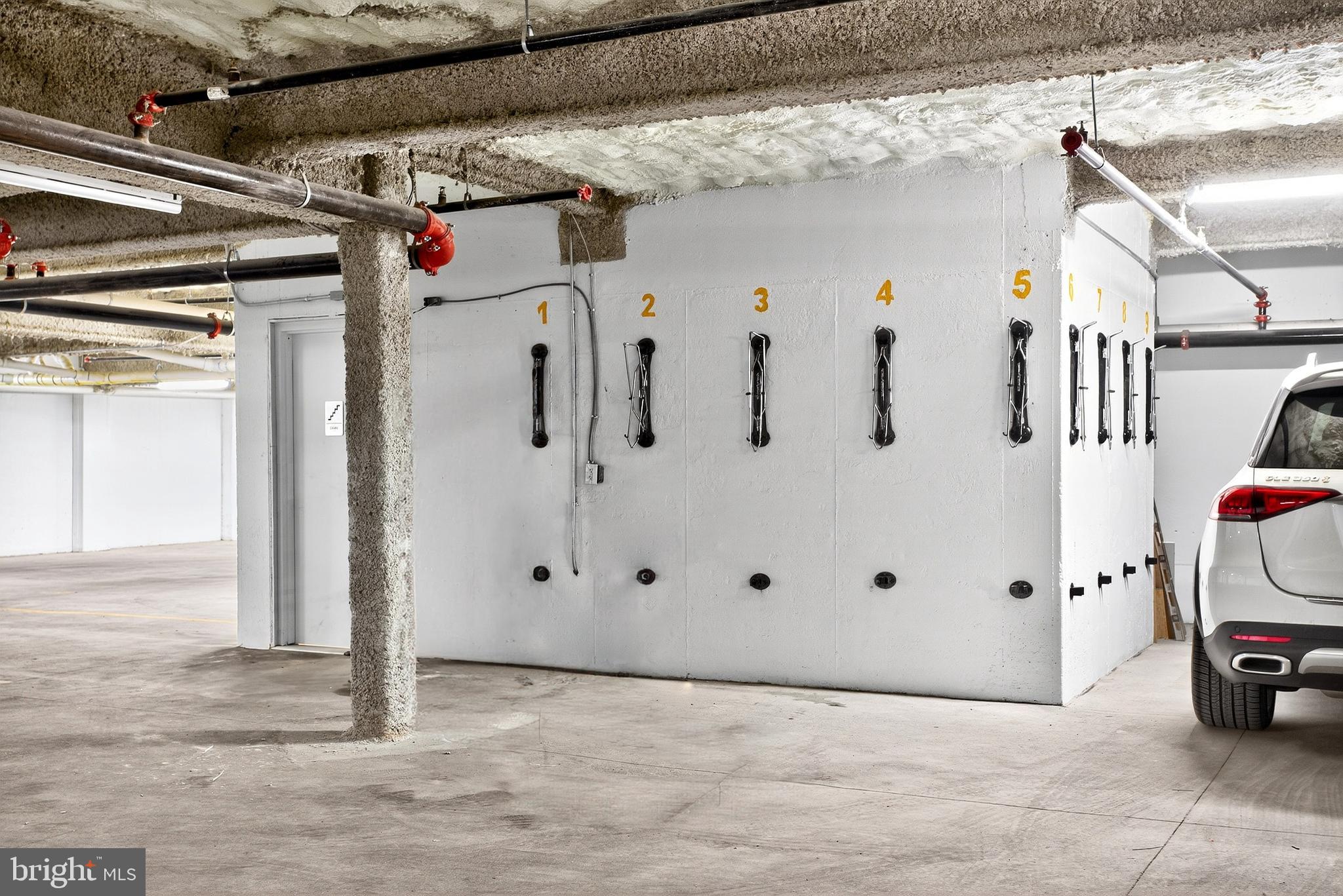 300 Christian Street, Unit 211 Philadelphia, PA 19147 - Photo 29 of 30 a view of a storage room