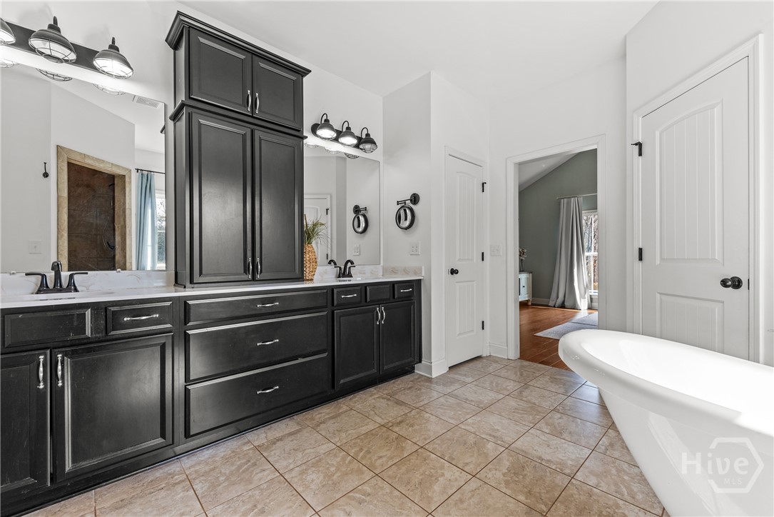 9980 Nowhere Road Hull, GA 30646 - Photo 16 of 68