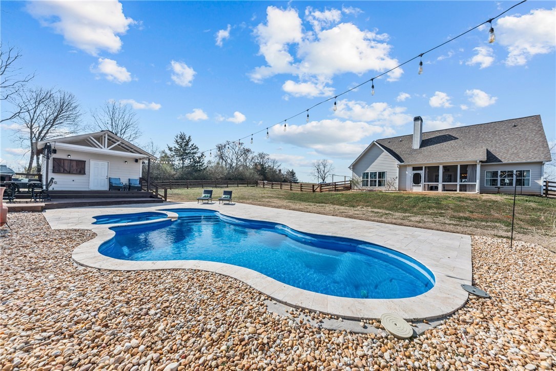 9980 Nowhere Road Hull, GA 30646 - Photo 30 of 68