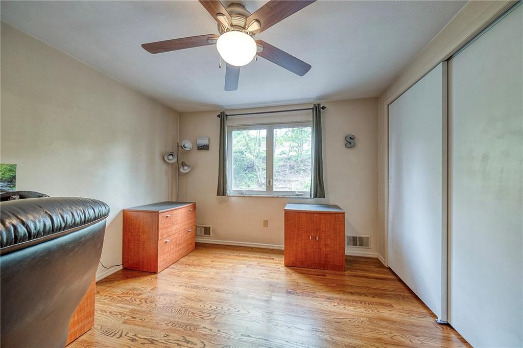 59 Stancey Road Pittsburgh, PA 15220 - Photo 32 of 43 Gallery Image 32