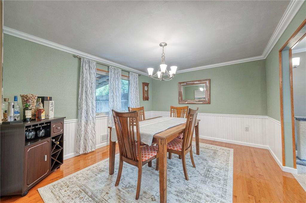 59 Stancey Road Pittsburgh, PA 15220 - Photo 8 of 43 Gallery Image 8