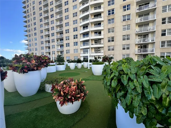 $3,600 | 770 Claughton Island Drive, Unit 1601, Miami, FL 33131