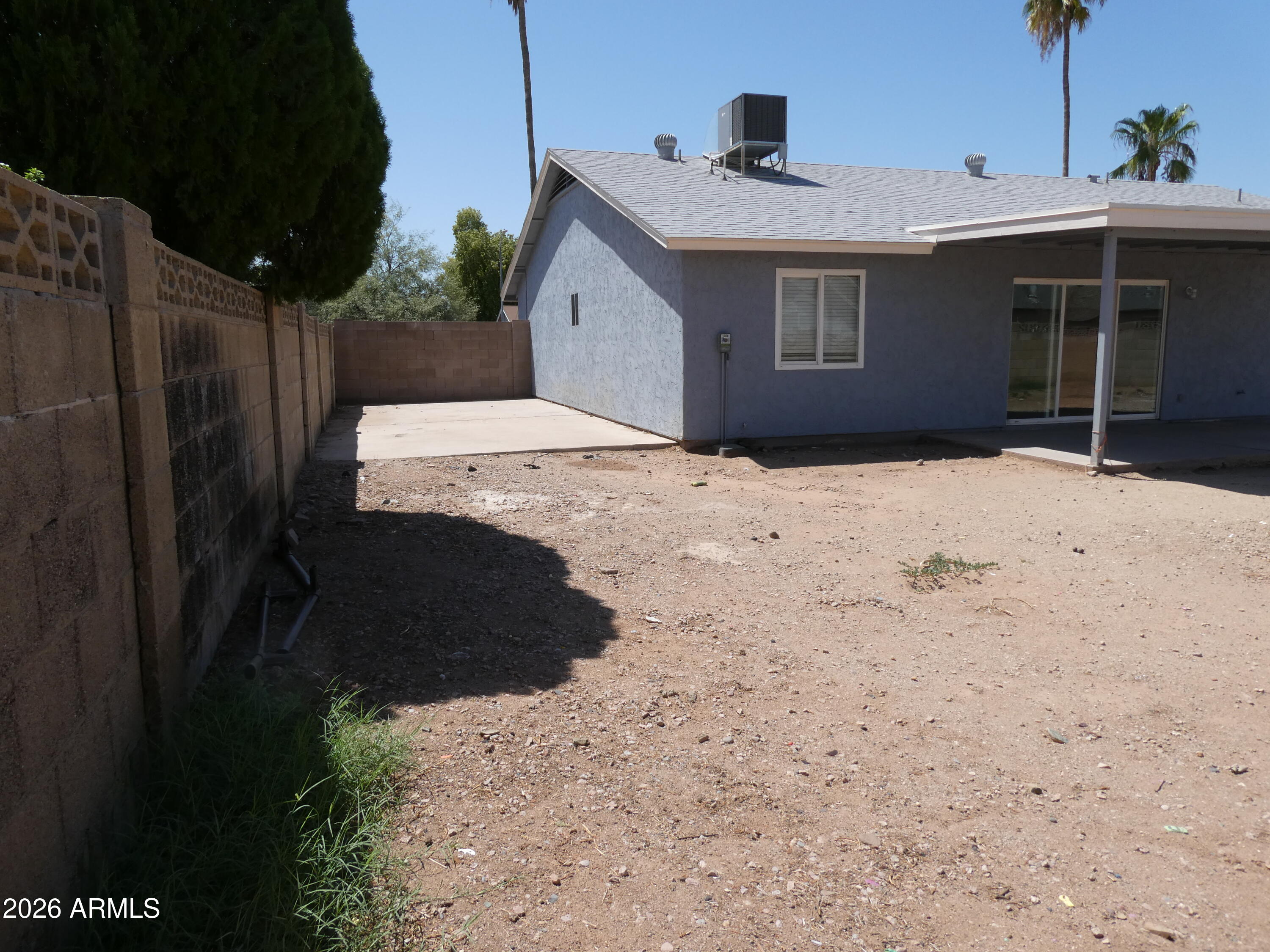 2146 West Utopia Road Phoenix, AZ 85027 - Photo 14 of 16 P1000323