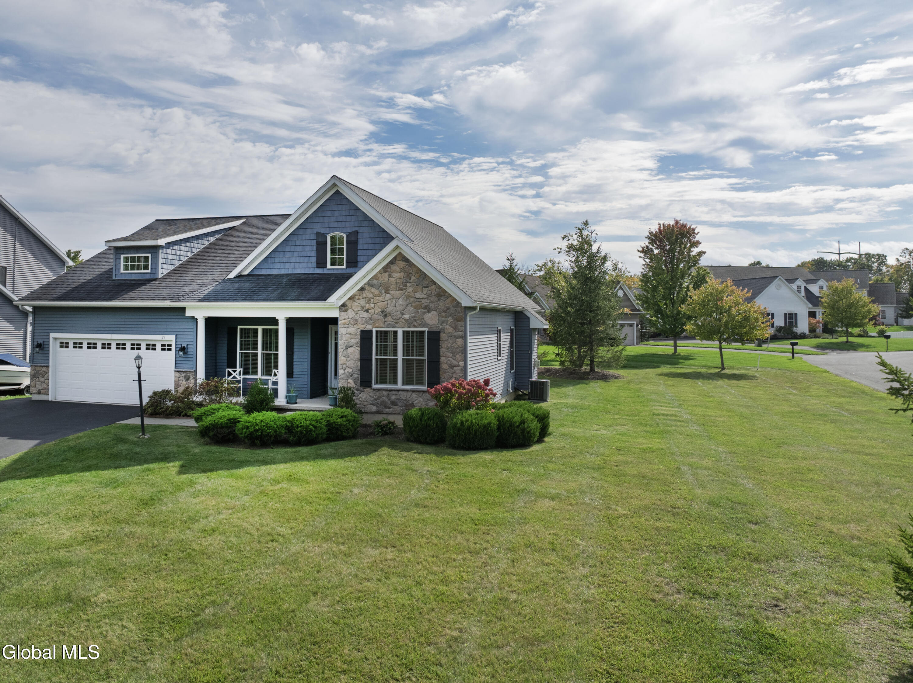 29 Trotter Road Bethlehem, NY 12158 - Photo 2 of 33 Front of house