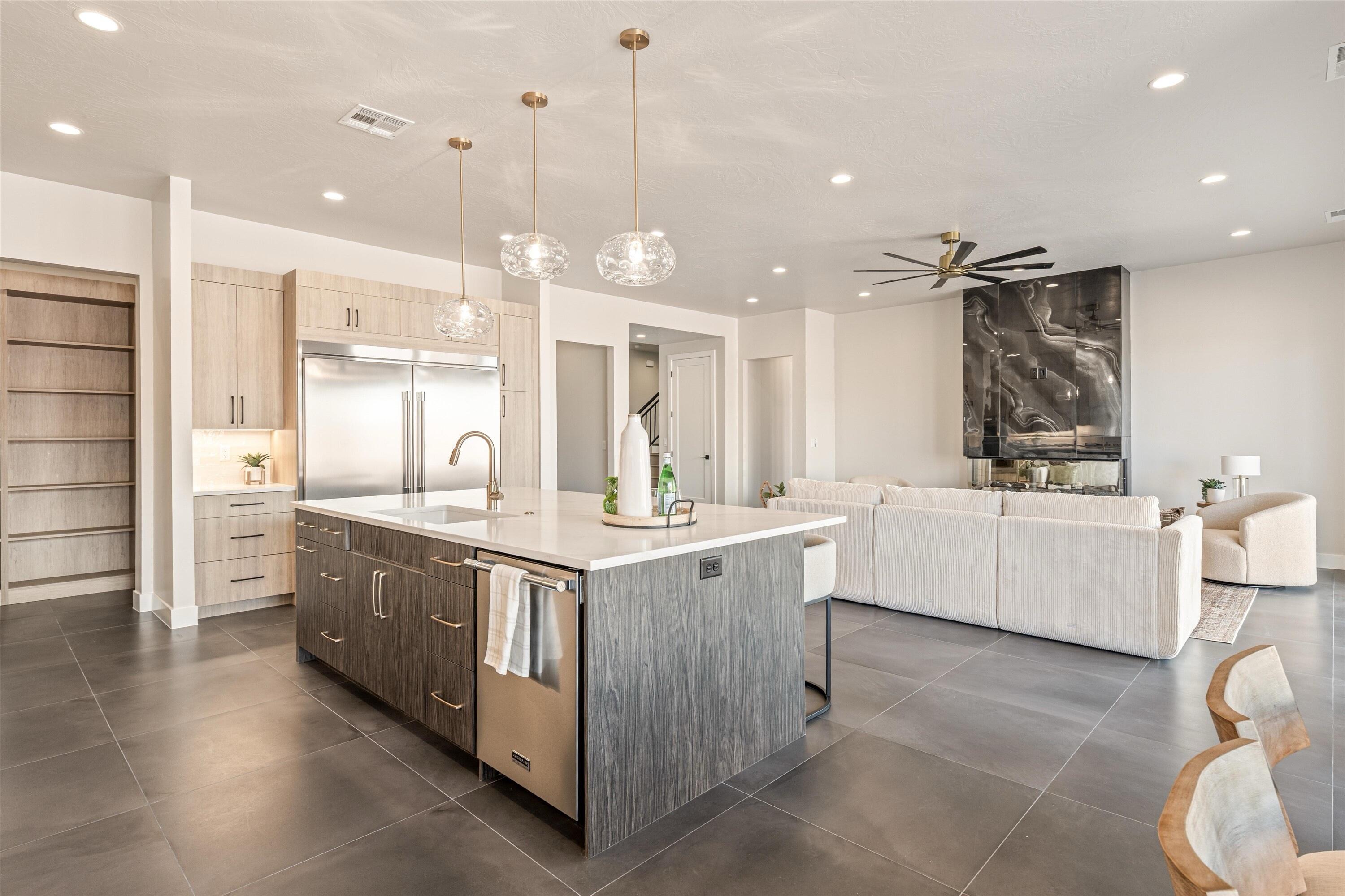 3121 2110 S Street St. George, UT 84790 - Photo 13 of 73 16-L1062504 c