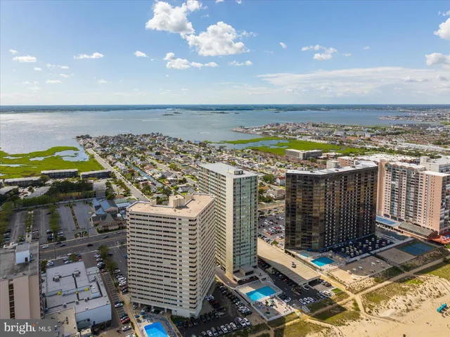 $530,000 | 10700 Coastal Highway, Unit 1406, Ocean City, MD 21842