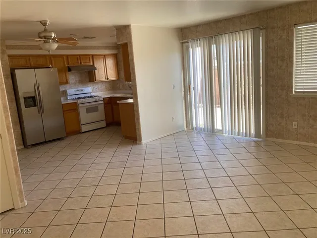 $1,775 | 800 Spotted Eagle Street, Henderson, NV 89015