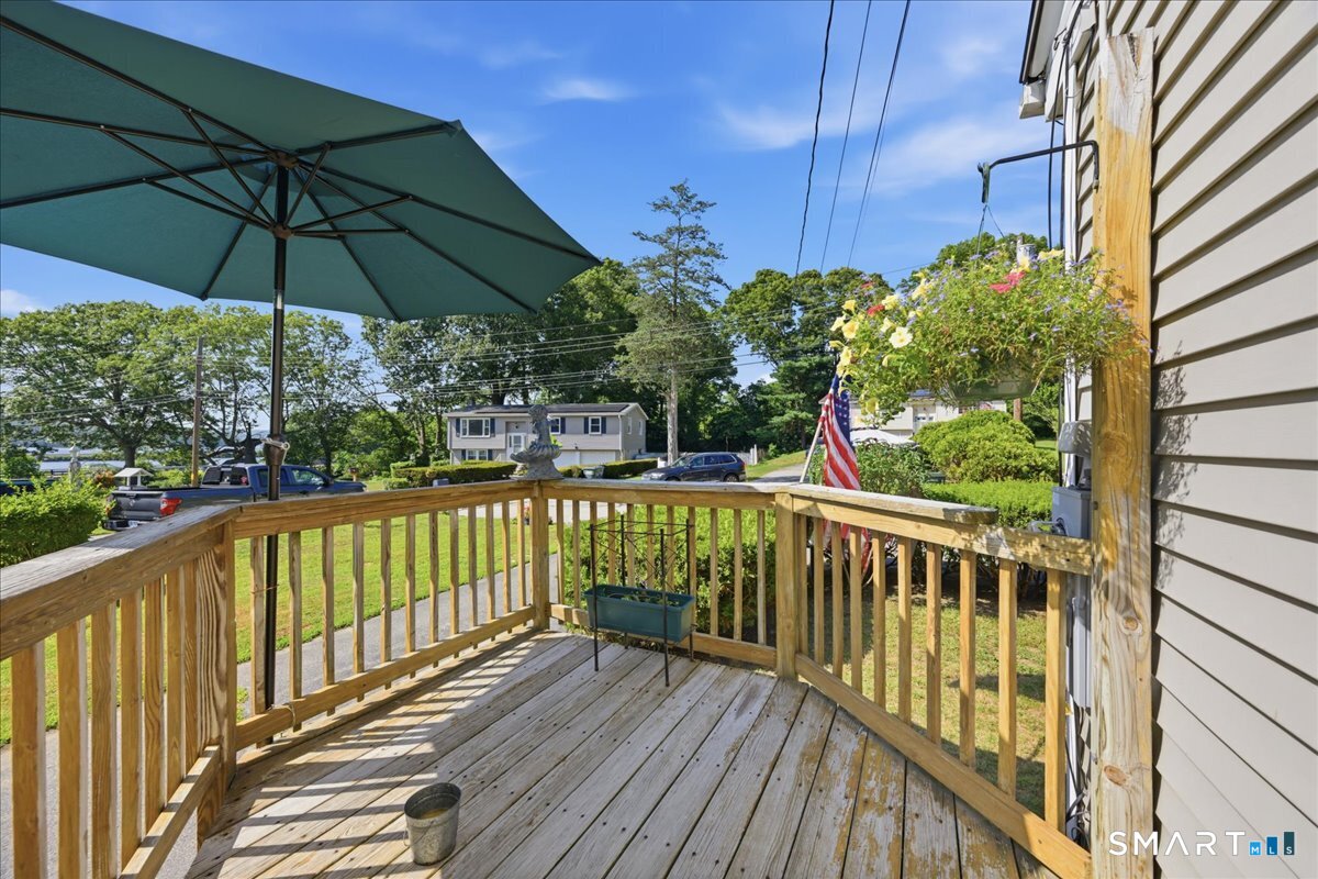 8 Mill Cove Road Ledyard, CT 06335 - Photo 15 of 31