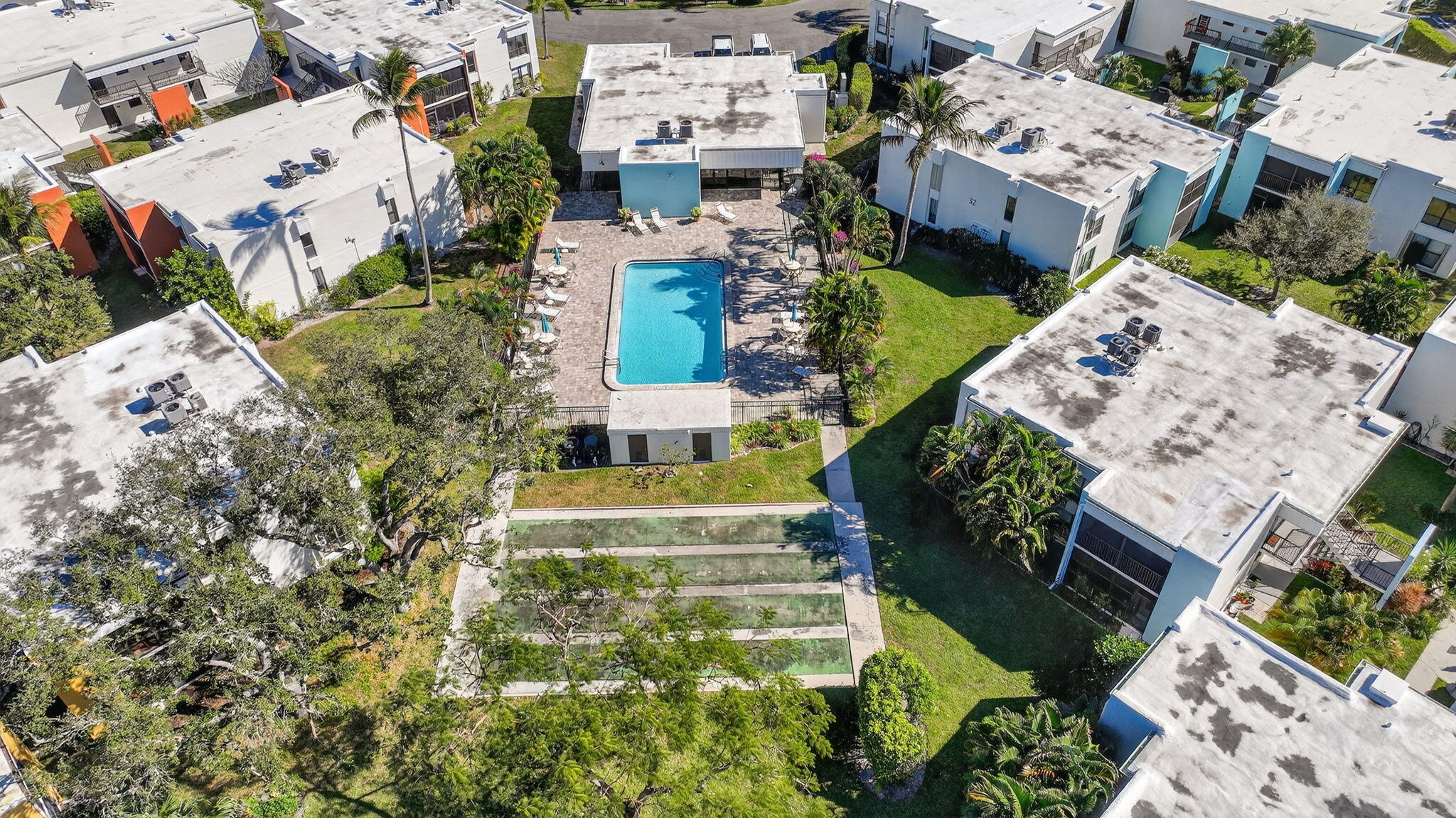 501 Dotterel Road, Unit 26B Delray Beach, FL 33444 - Photo 48 of 48 an aerial view of residential houses with outdoor space