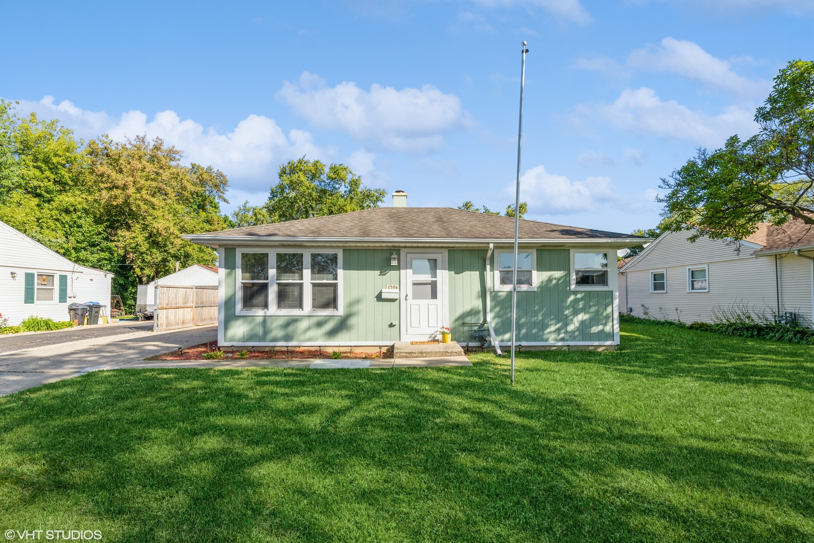 2506 Kirchoff Road Rolling Meadows, IL 60008 - Photo 1 of 12 Gallery Image 1