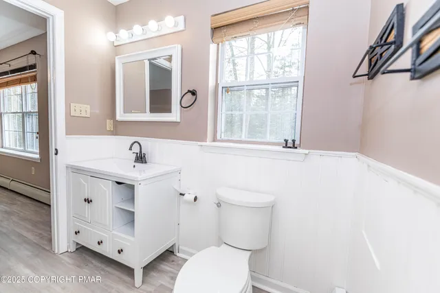 $380,000 | 1504 Grassy Run, Saylorsburg, PA 18353