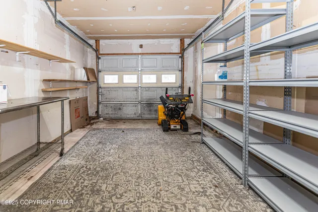 $380,000 | 1504 Grassy Run, Saylorsburg, PA 18353