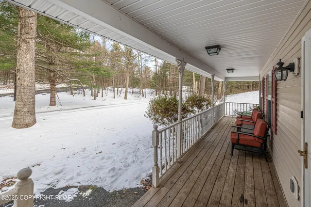 $380,000 | 1504 Grassy Run, Saylorsburg, PA 18353