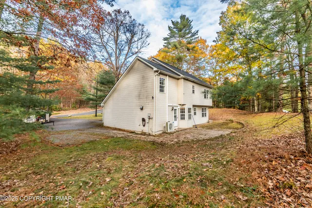 $380,000 | 1504 Grassy Run, Saylorsburg, PA 18353