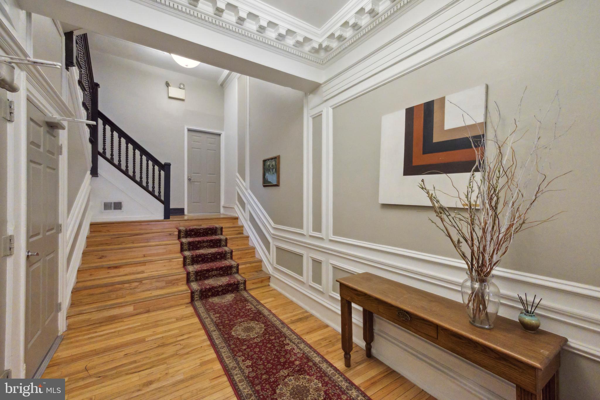 1723 Spruce Street Philadelphia, PA 19103 - Photo 7 of 24 a view of entryway