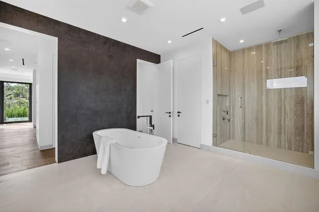 $12,995,000 | 4312 Northeast 23rd Avenue, Fort Lauderdale, FL 33308