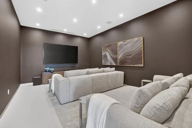 $12,995,000 | 4312 Northeast 23rd Avenue, Fort Lauderdale, FL 33308