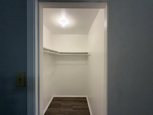 $1,170 | 219 Fry Street, Unit 6, Denton, TX 76201
