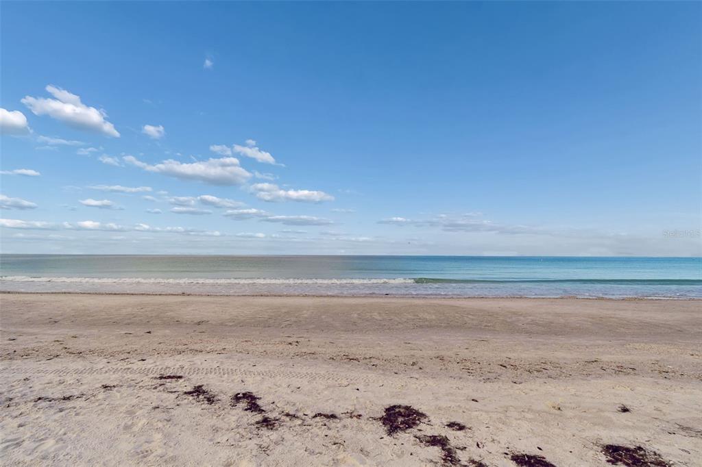 2811 Sunset Way St. Pete Beach, FL 33706 - Photo 12 of 97