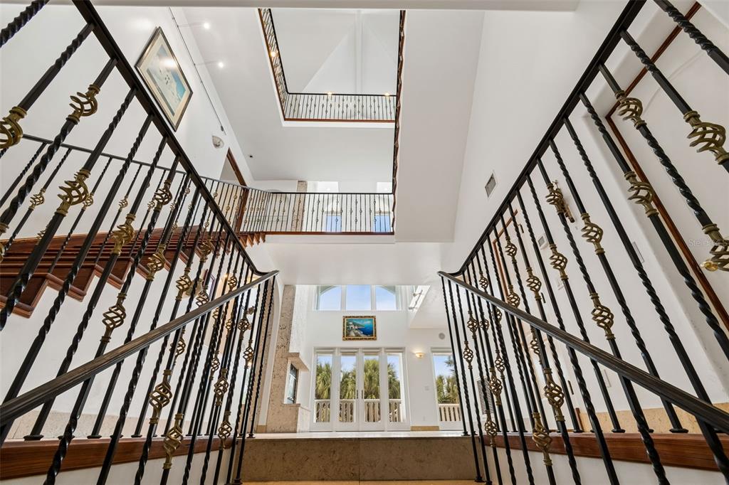 2811 Sunset Way St. Pete Beach, FL 33706 - Photo 19 of 97