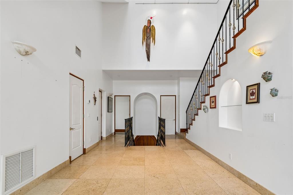 2811 Sunset Way St. Pete Beach, FL 33706 - Photo 21 of 97