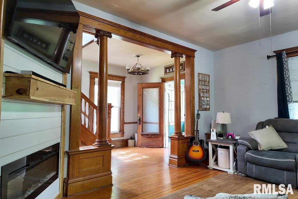 540 East Main Street Prairie City, IL 61470 - Photo 10 of 51