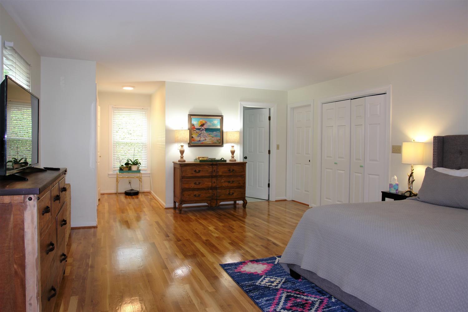 219 Darwin Road Southwest Roanoke, VA 24014 - Photo 25 of 58 a bedroom with a bed and furniture